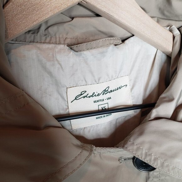 Eddie Bauer Lightweight Belted Peacoat Jacket XS Beige‎ Khaki Button - Picture 2 of 7